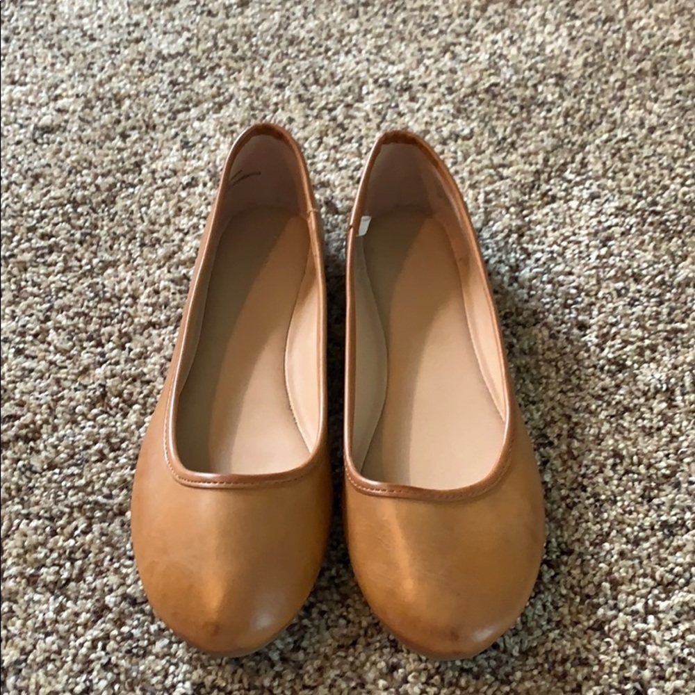 Universal Thread Flats